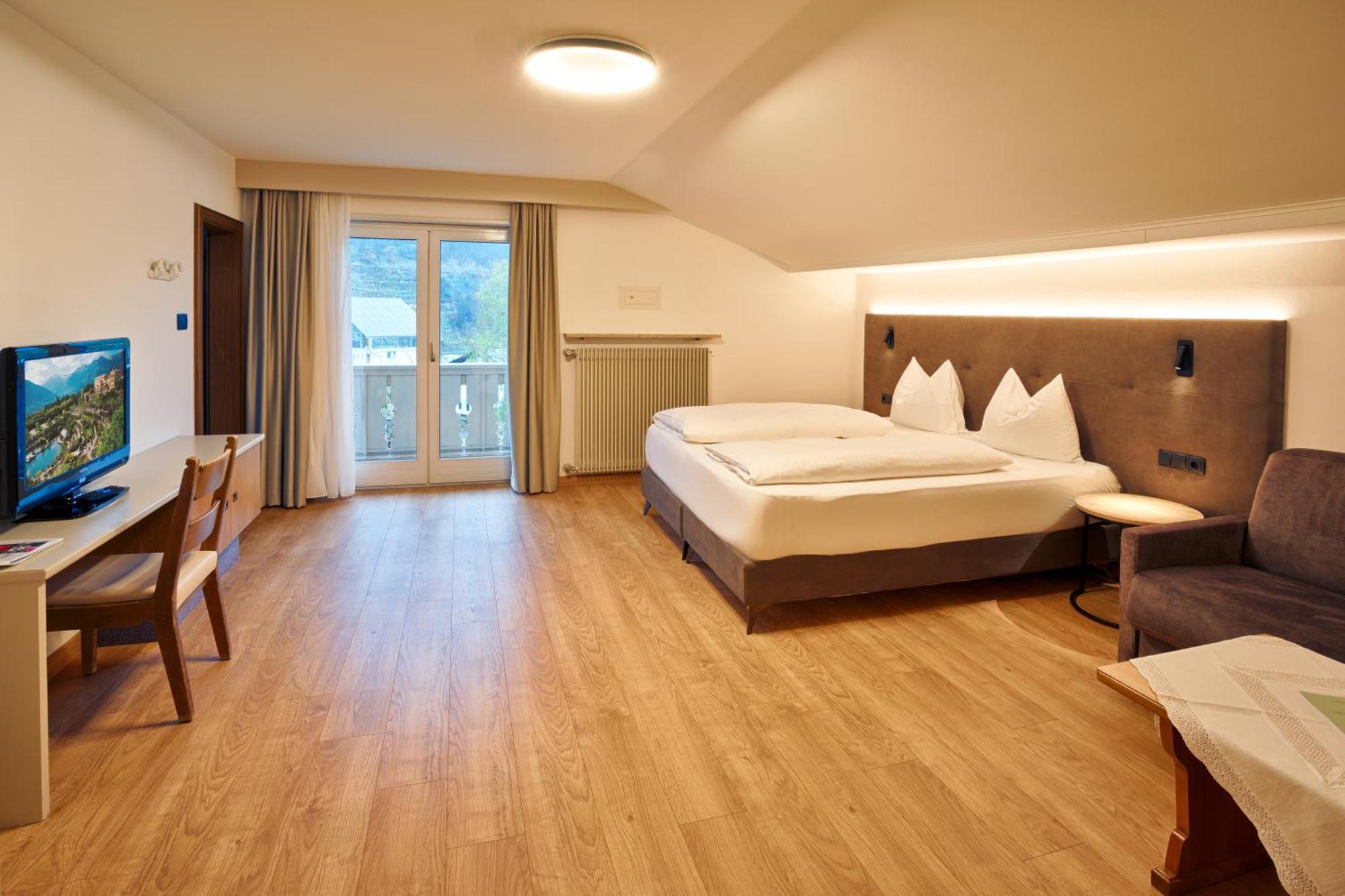 נטורנו Hotel Lamm מראה חיצוני תמונה