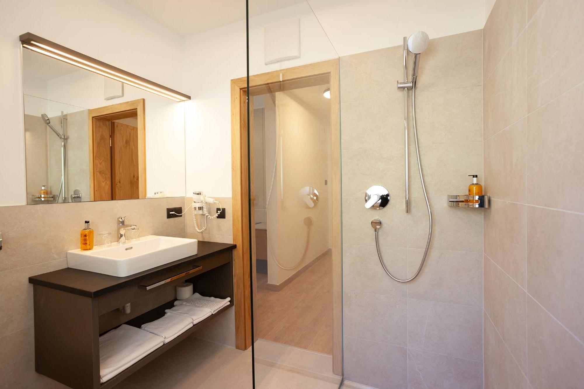 נטורנו Hotel Lamm מראה חיצוני תמונה